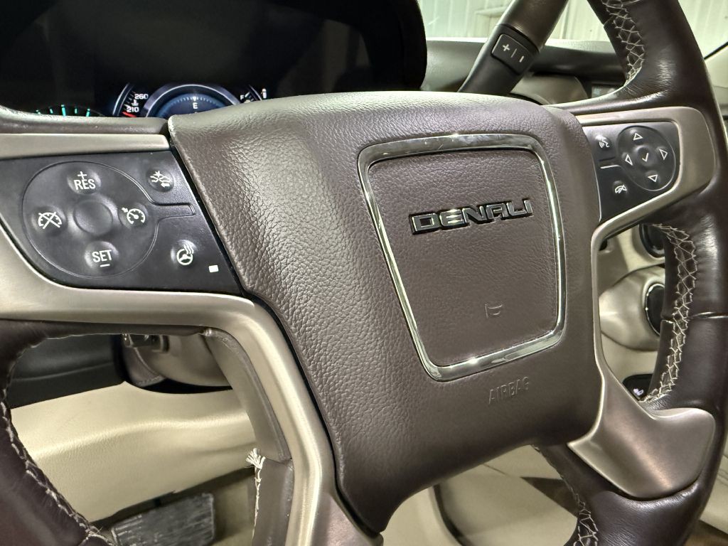 2018 GMC Yukon Image 24