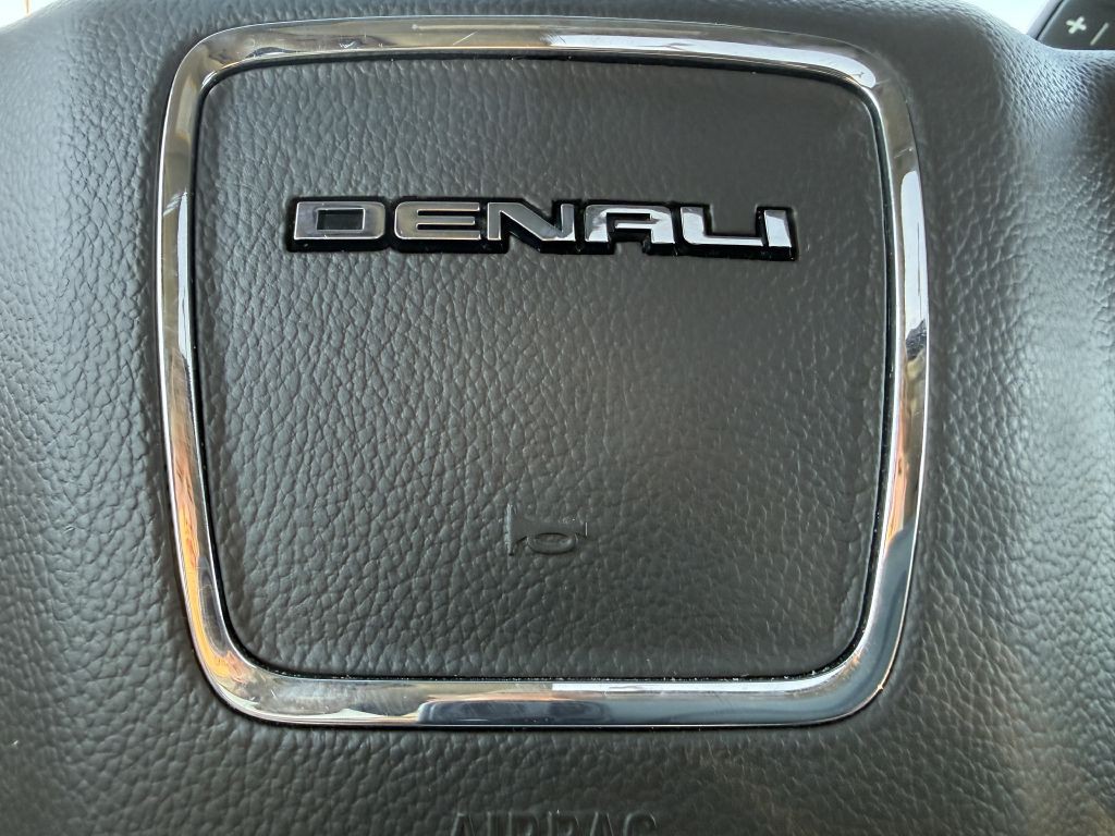 2018 GMC Yukon Image 58