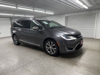 Image for 2018 Chrysler Pacifica Limited ID: 7256176