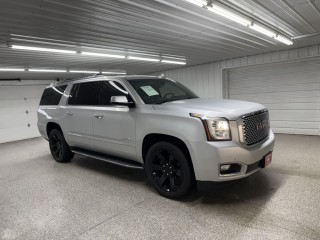 Image for 2017 GMC Yukon Denali ID: 7257488