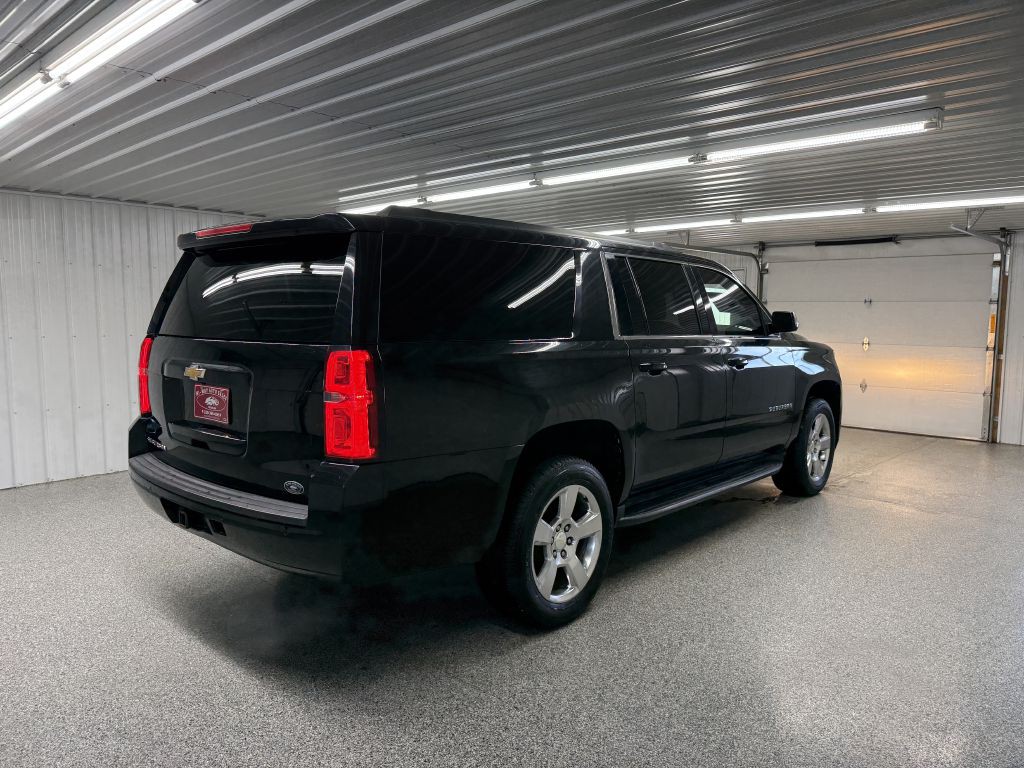 2015 Chevrolet Suburban Image 5