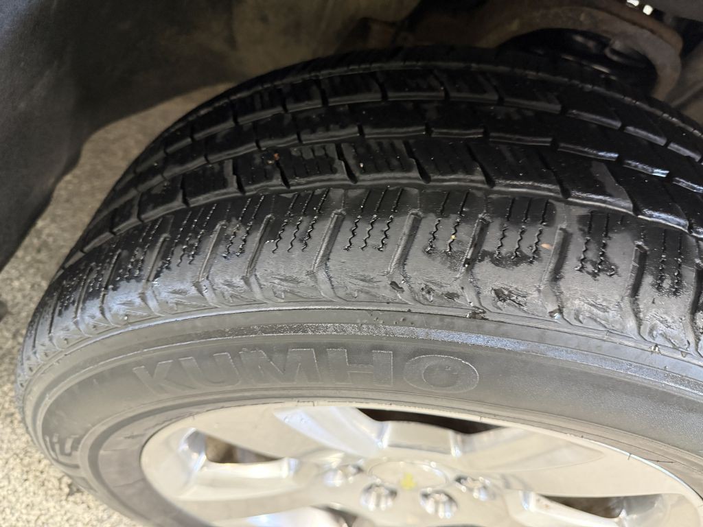 2015 Chevrolet Suburban Image 40