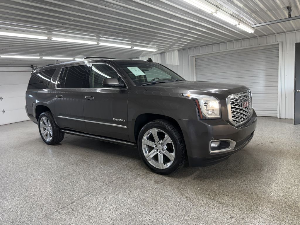 2019 GMC Yukon Image 1