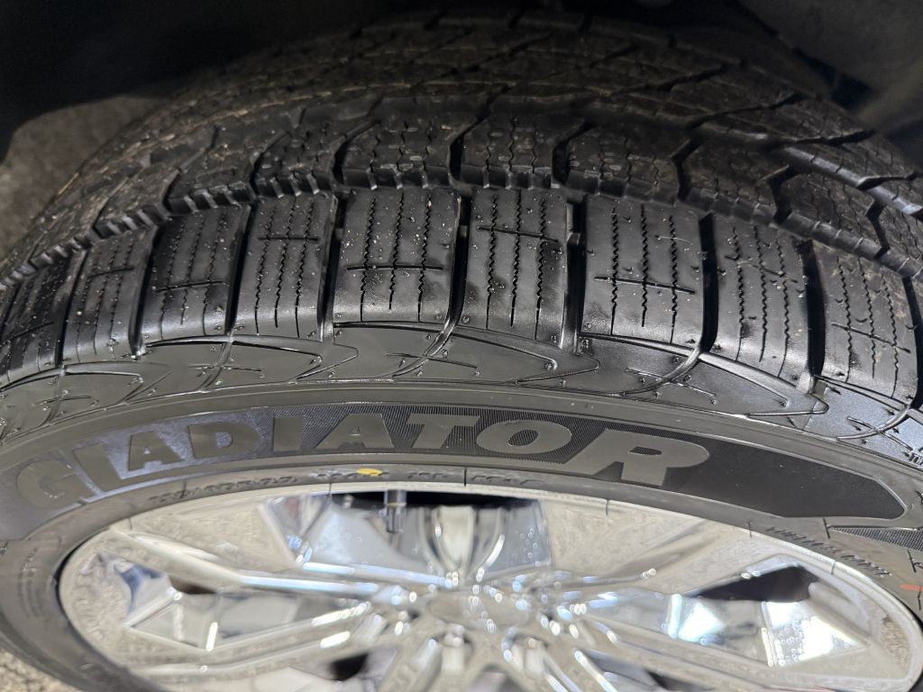 2019 GMC Yukon Image 44