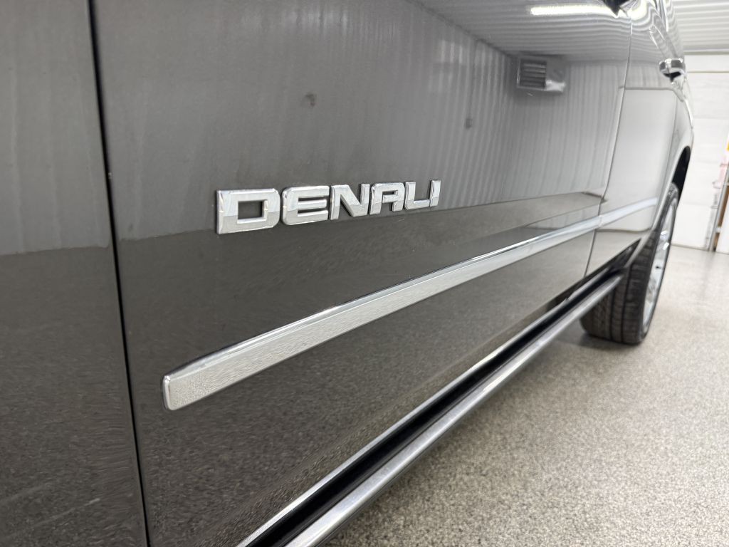 2019 GMC Yukon Image 9