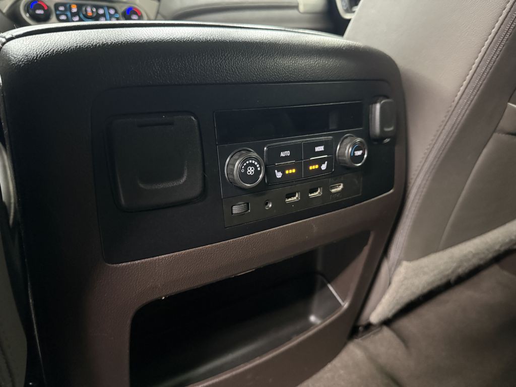 2019 GMC Yukon Image 28