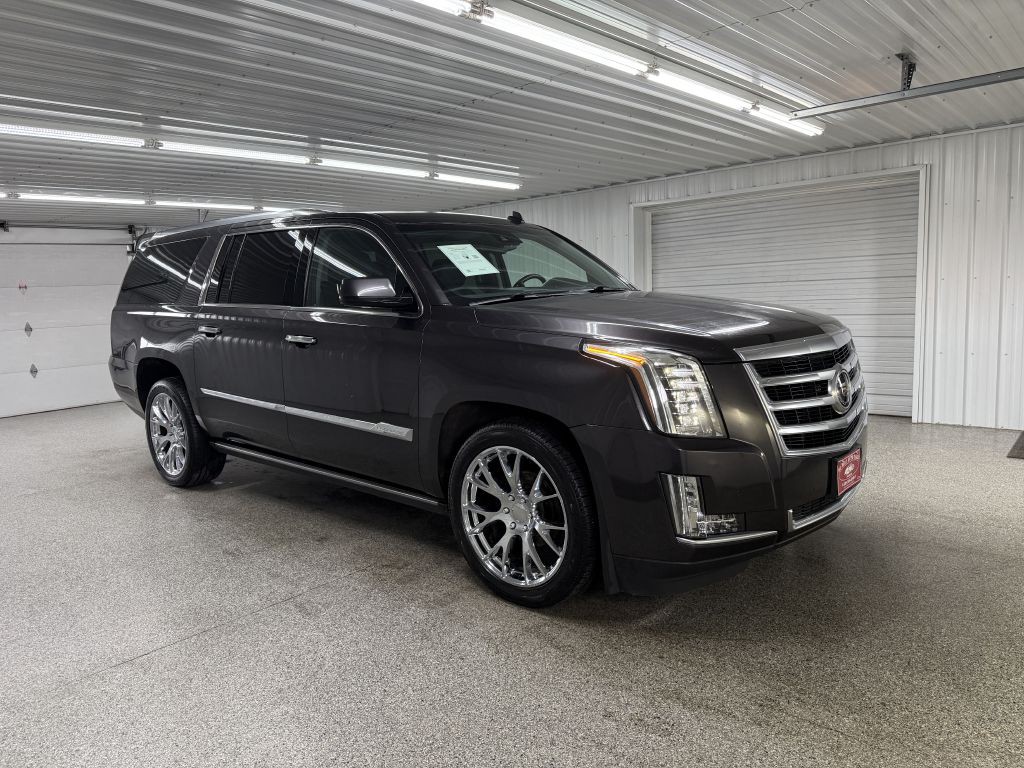 2015 Cadillac Escalade Image 1