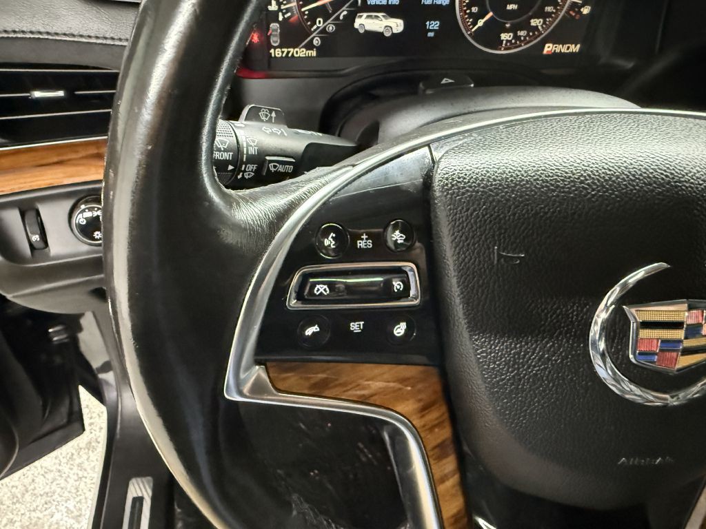 2015 Cadillac Escalade Image 17