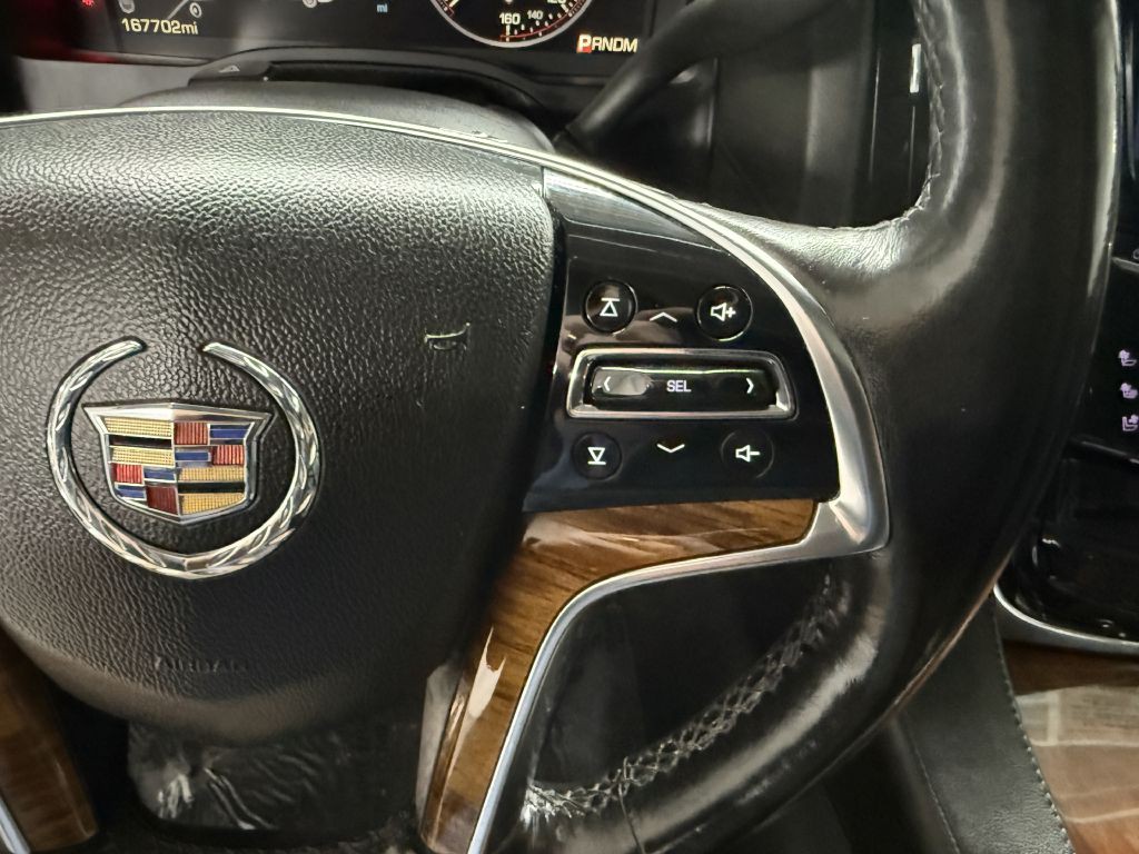 2015 Cadillac Escalade Image 18