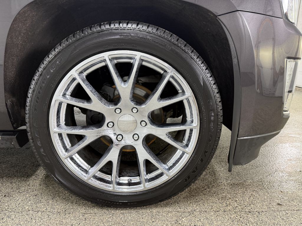 2015 Cadillac Escalade Image 46