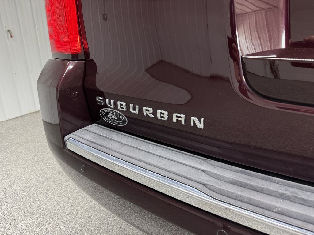 2017 Chevrolet Suburban Image 20