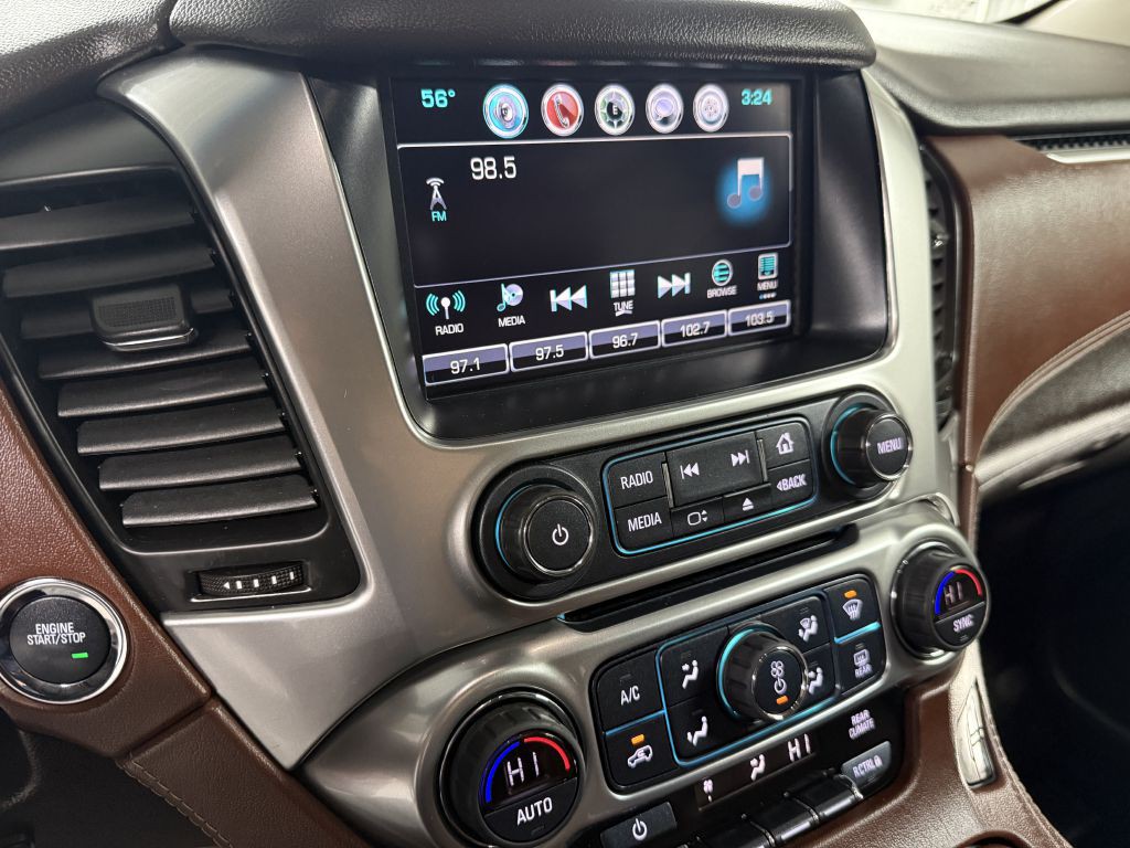 2017 Chevrolet Suburban Image 35