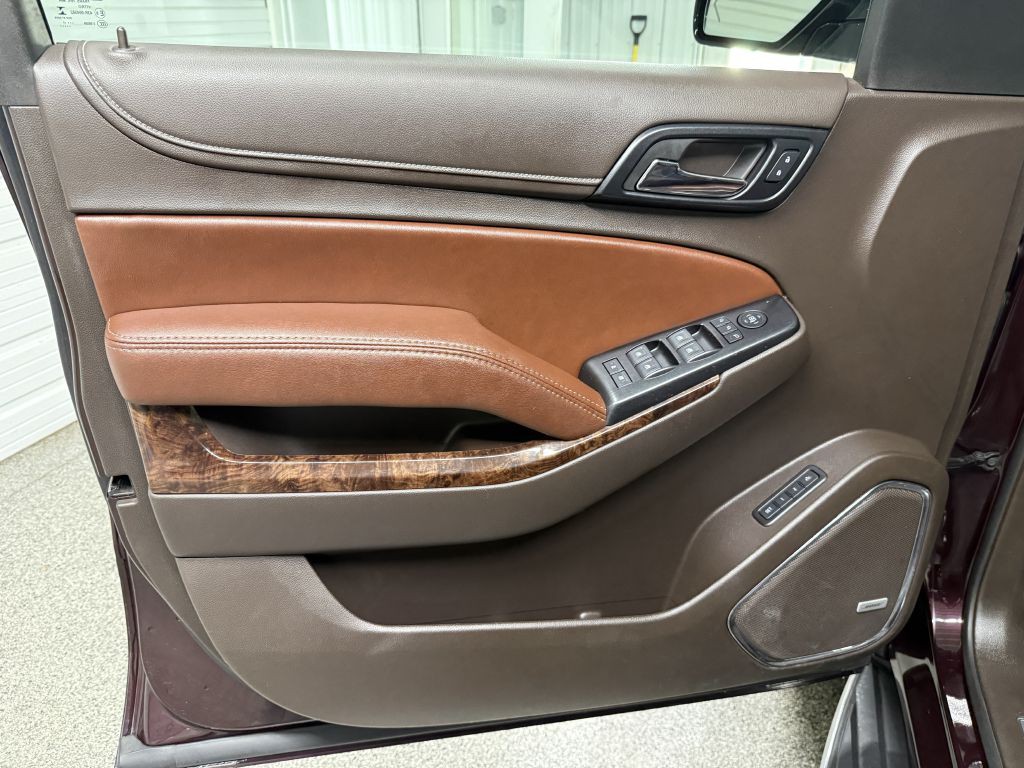 2017 Chevrolet Suburban Image 40