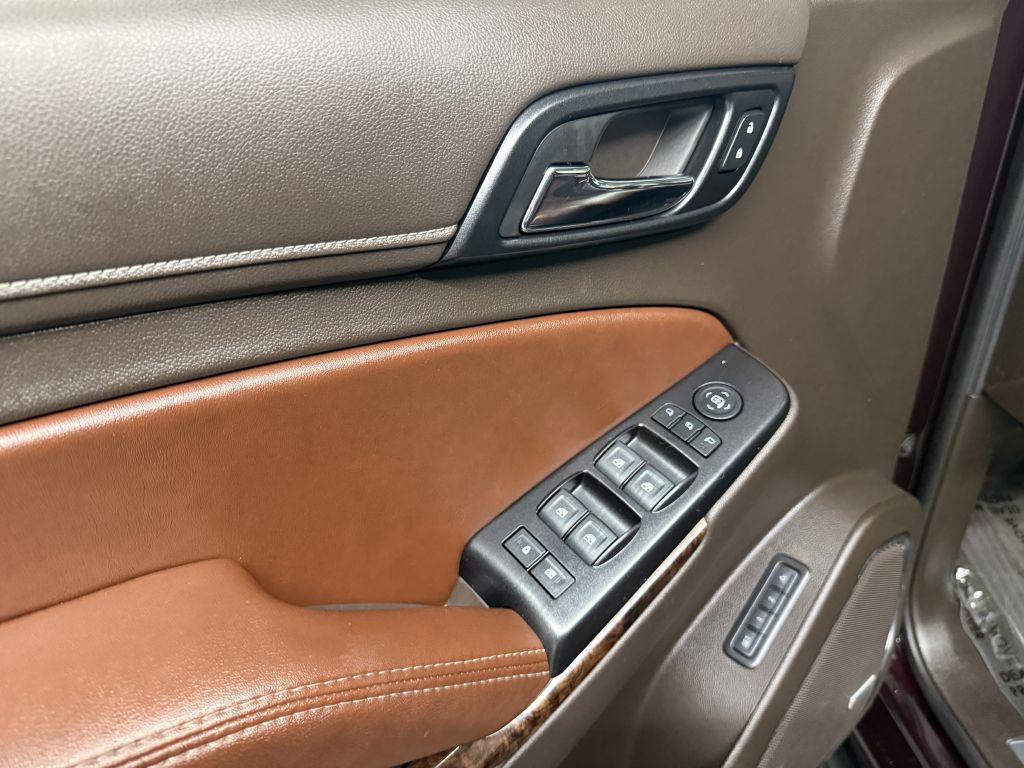 2017 Chevrolet Suburban Image 41