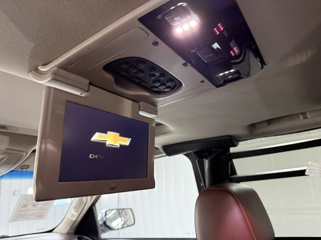 2017 Chevrolet Suburban Image 46