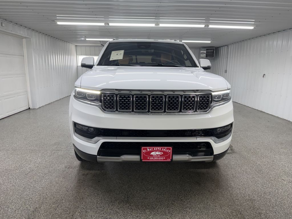 2022 Jeep Grand Cherokee Image 2