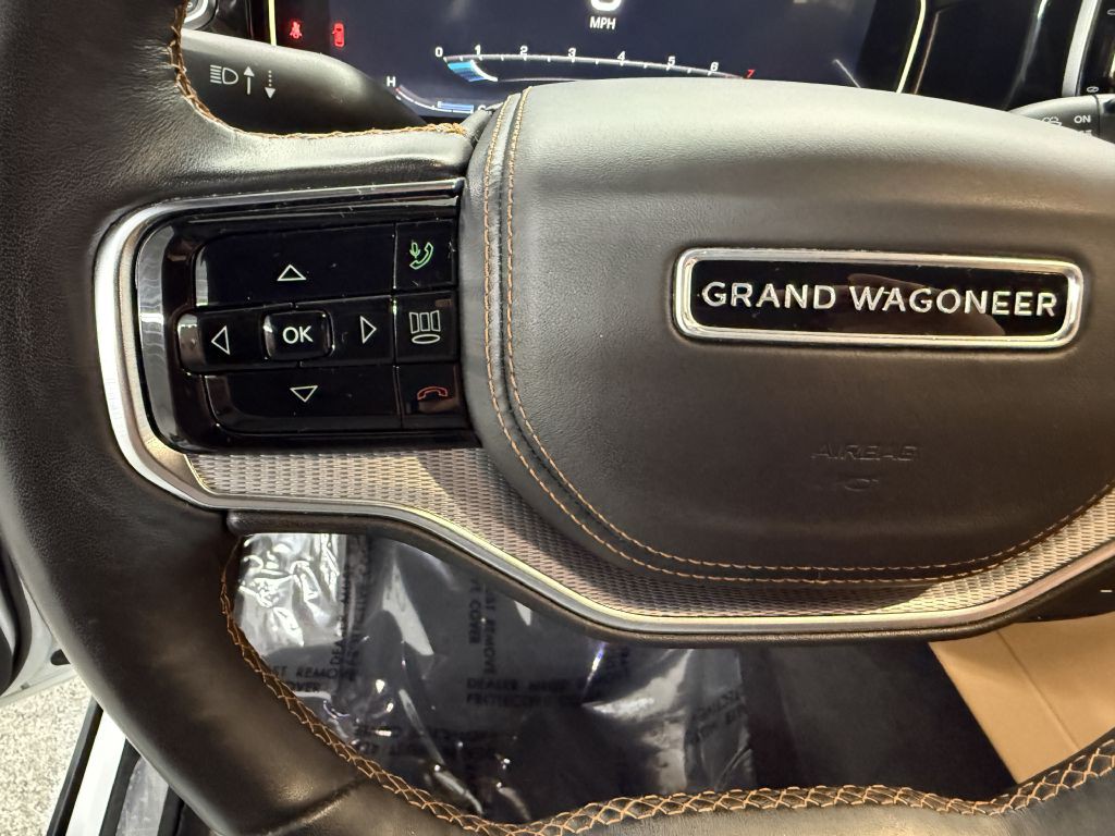 2022 Jeep Grand Cherokee Image 16