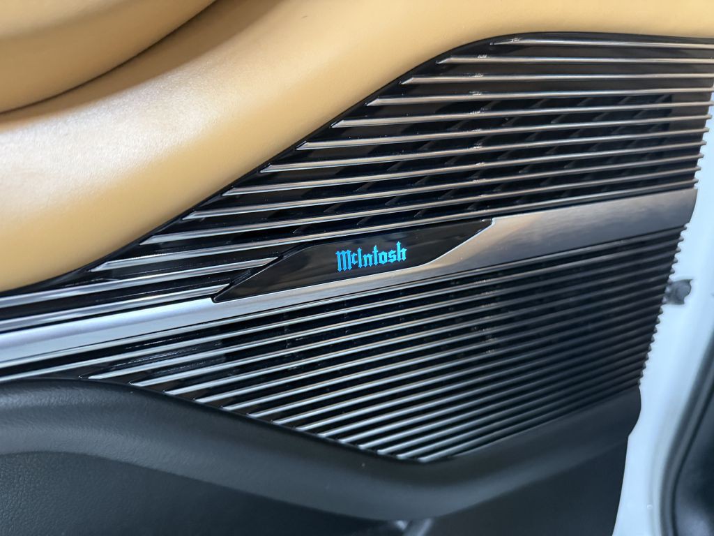 2022 Jeep Grand Cherokee Image 27