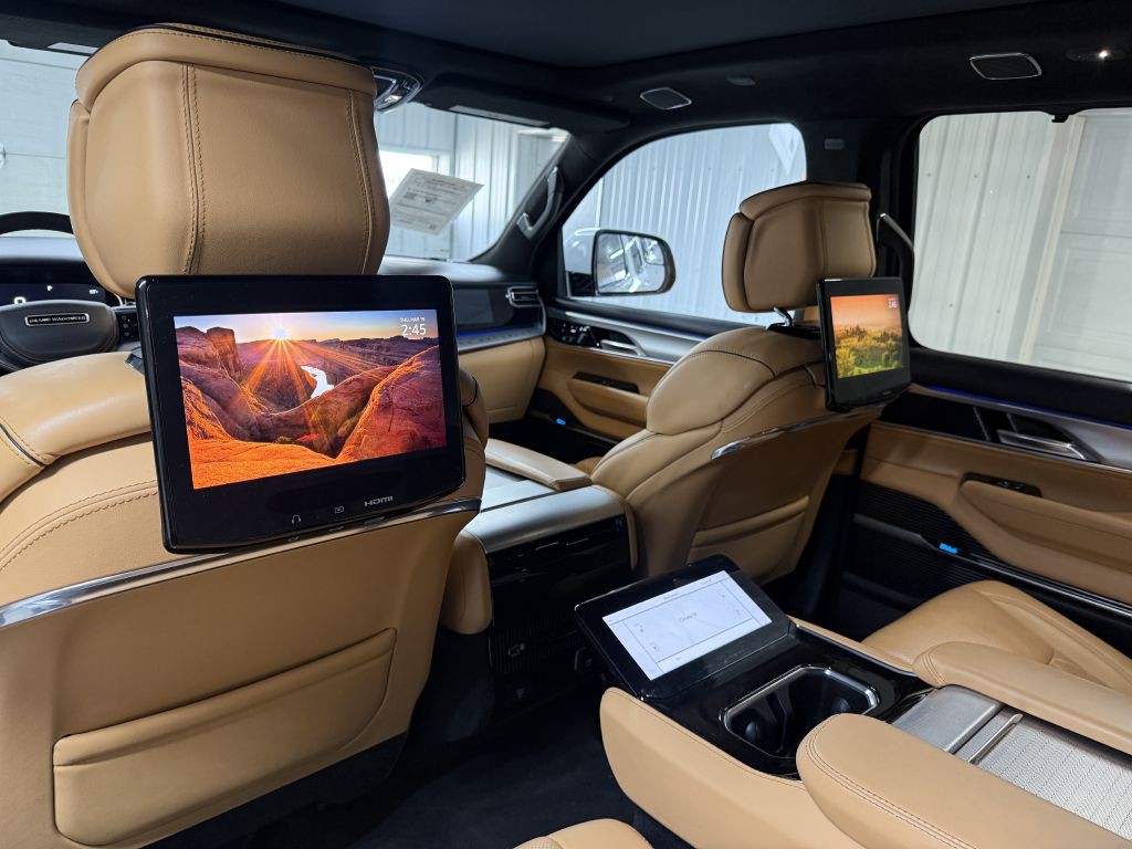 2022 Jeep Grand Cherokee Image 29