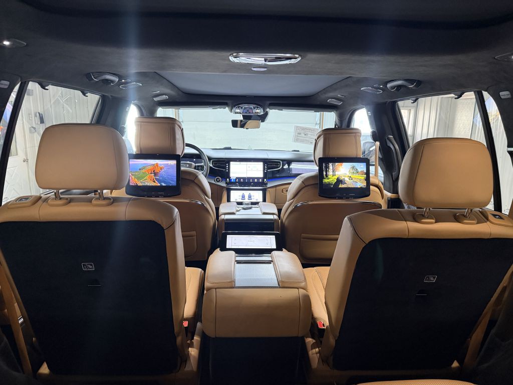 2022 Jeep Grand Cherokee Image 36