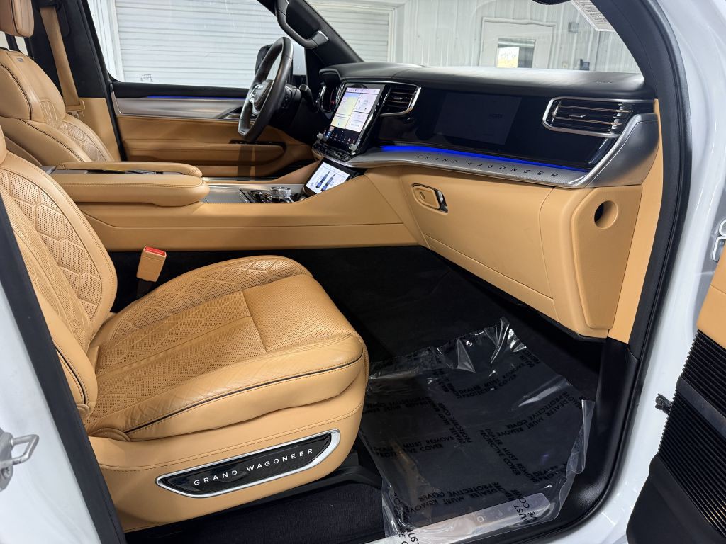 2022 Jeep Grand Cherokee Image 40