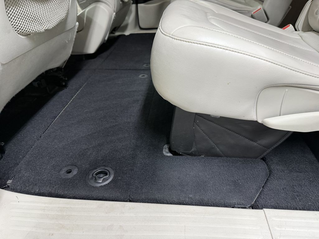 2021 Chrysler Voyager Image 25