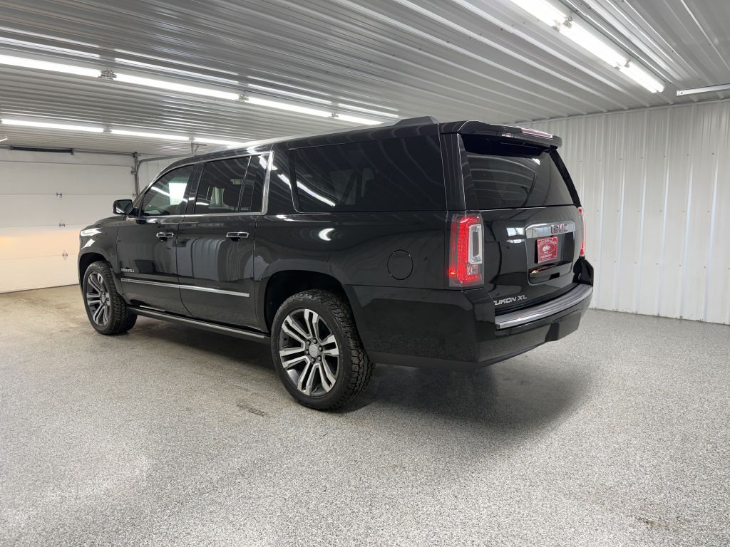 2018 GMC Yukon Image 4
