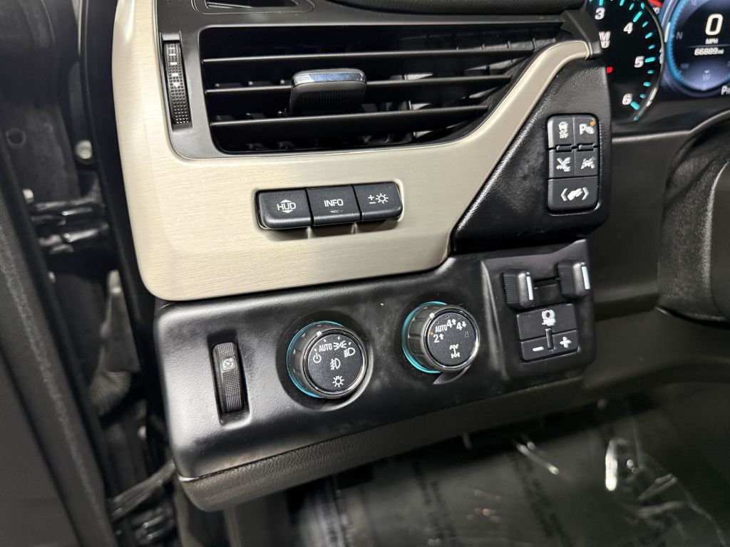 2018 GMC Yukon Image 17