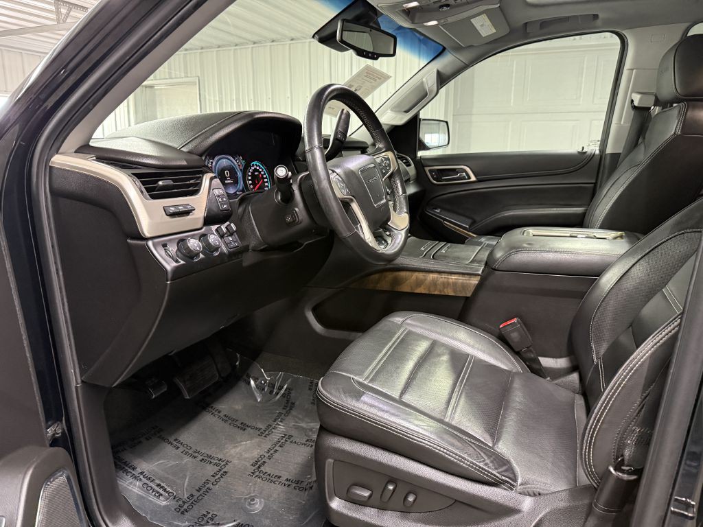2018 GMC Yukon Image 13