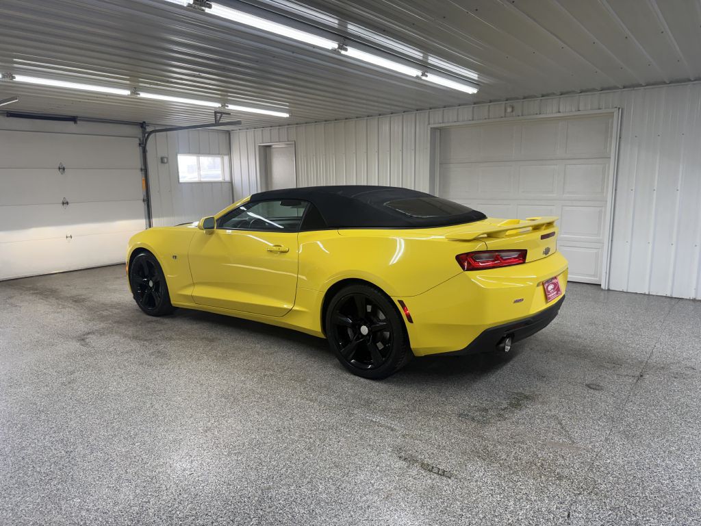 2017 Chevrolet Camaro Image 4