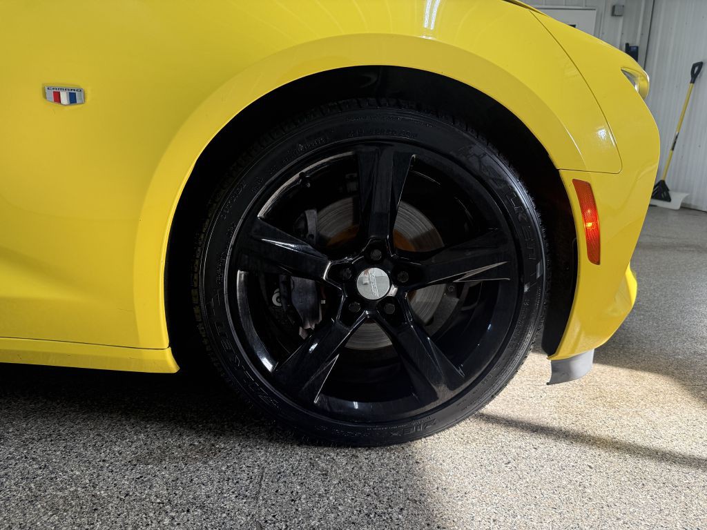 2017 Chevrolet Camaro Image 34