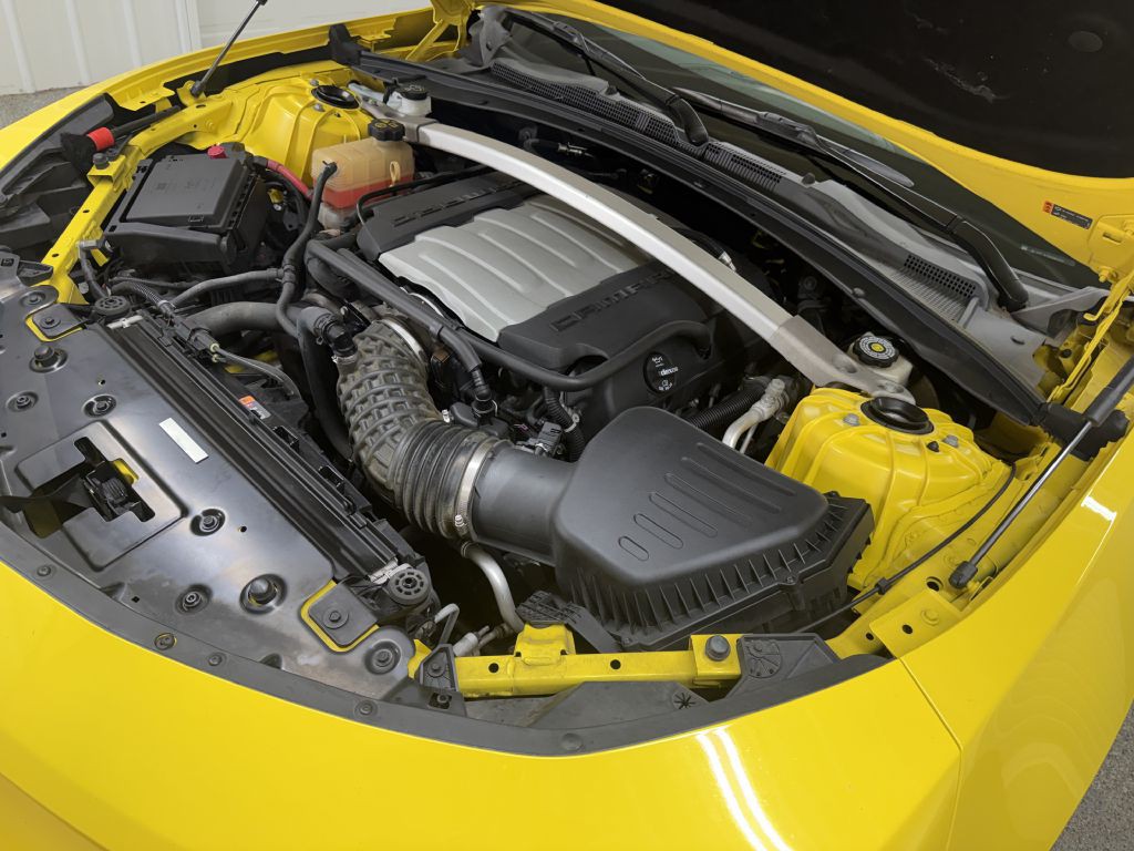 2017 Chevrolet Camaro Image 38