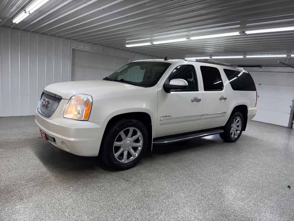 2012 GMC Yukon Image 3