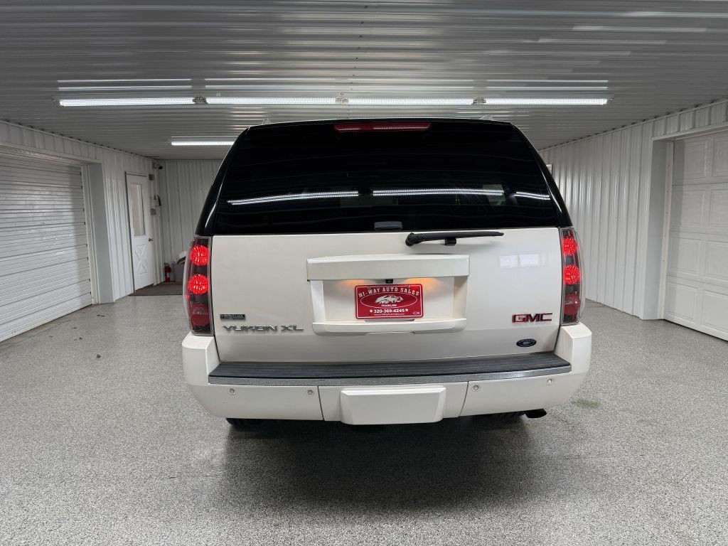 2012 GMC Yukon Image 5