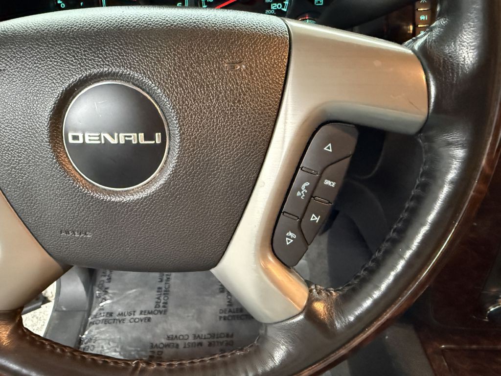 2012 GMC Yukon Image 20