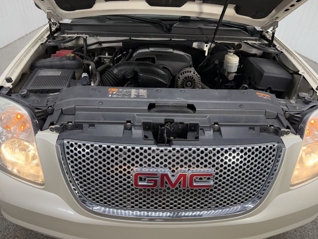 2012 GMC Yukon Image 45