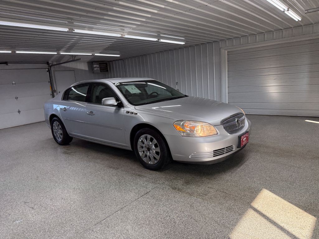 2009 Buick Lucerne Image 1