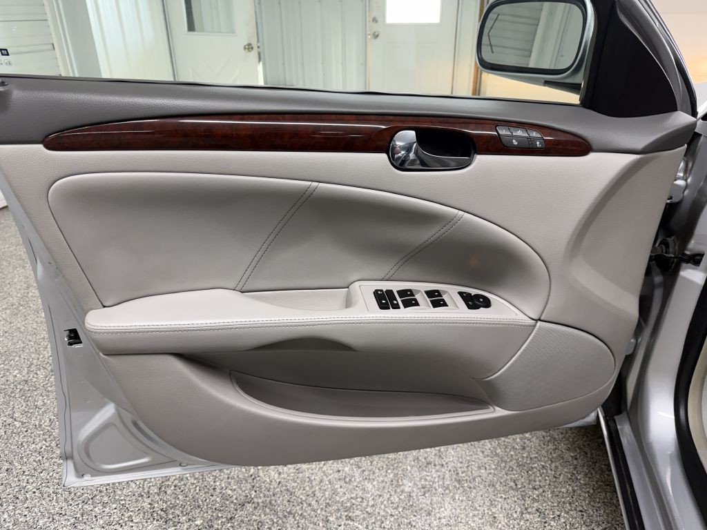 2009 Buick Lucerne Image 23