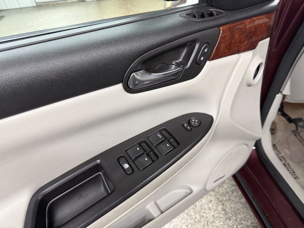 2007 Chevrolet Impala Image 20