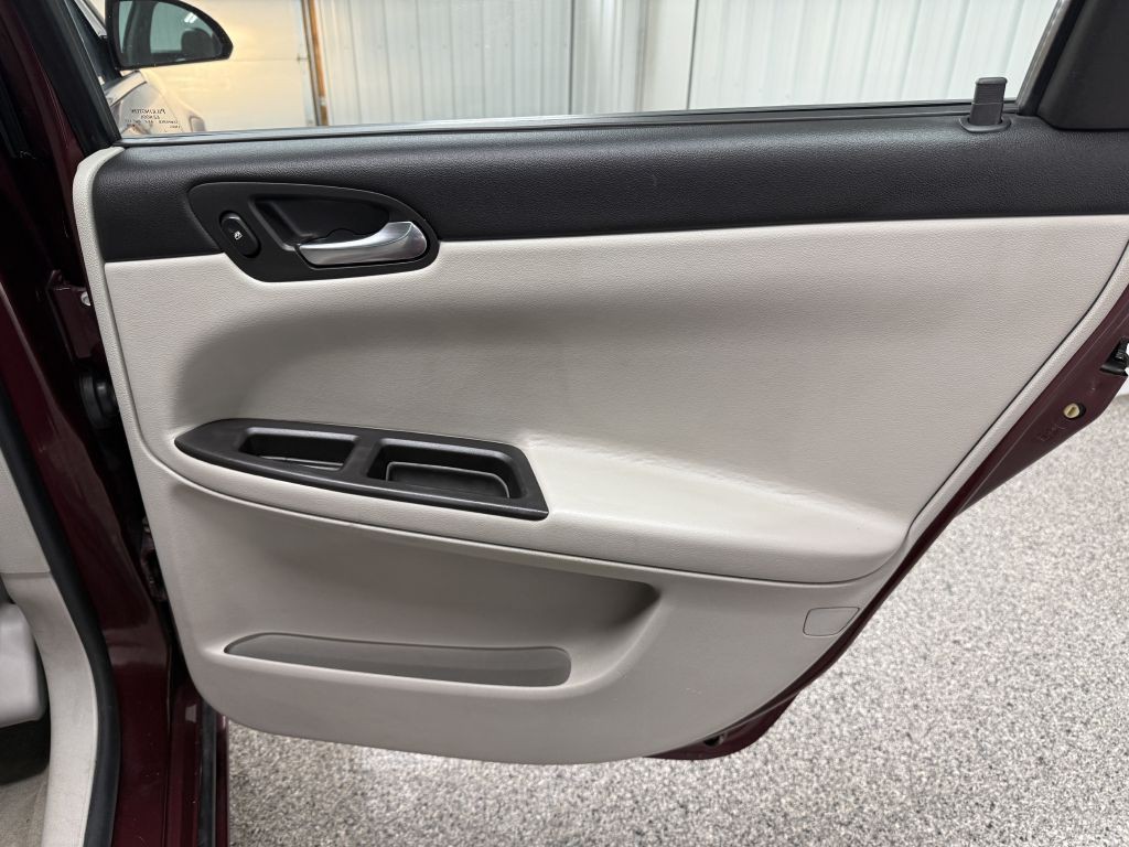 2007 Chevrolet Impala Image 29