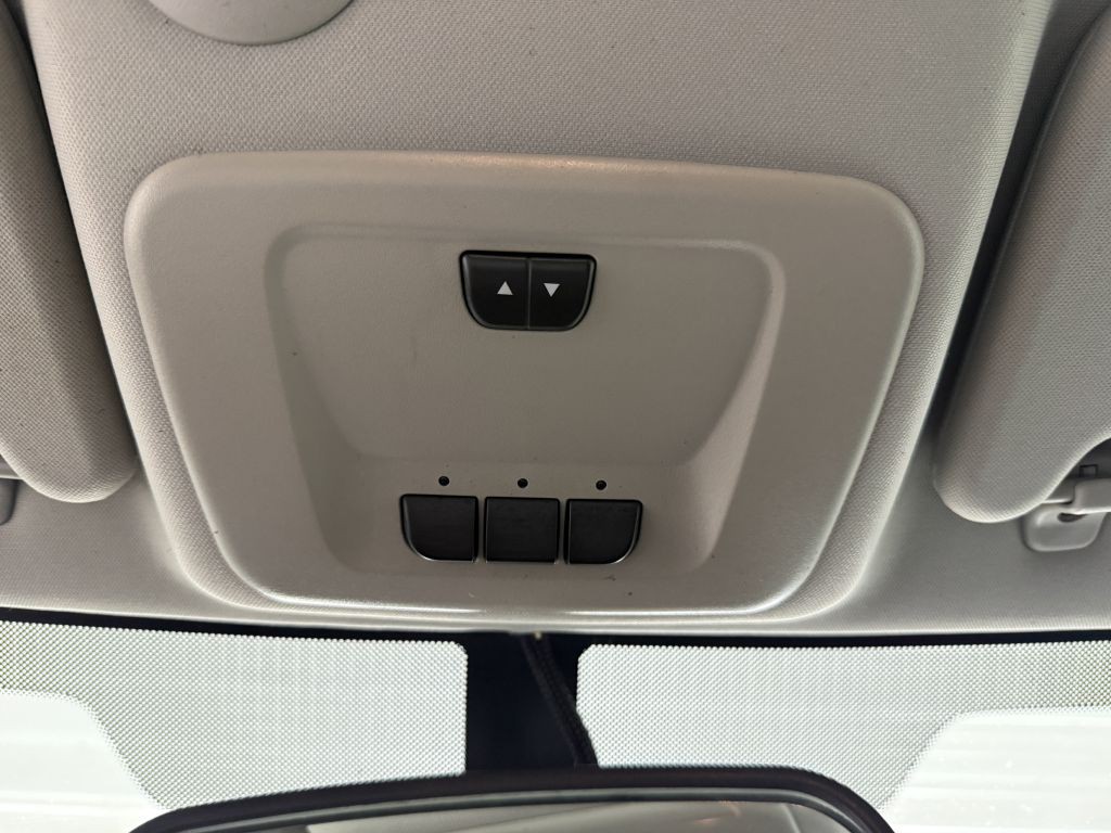 2014 Chevrolet Impala Image 17