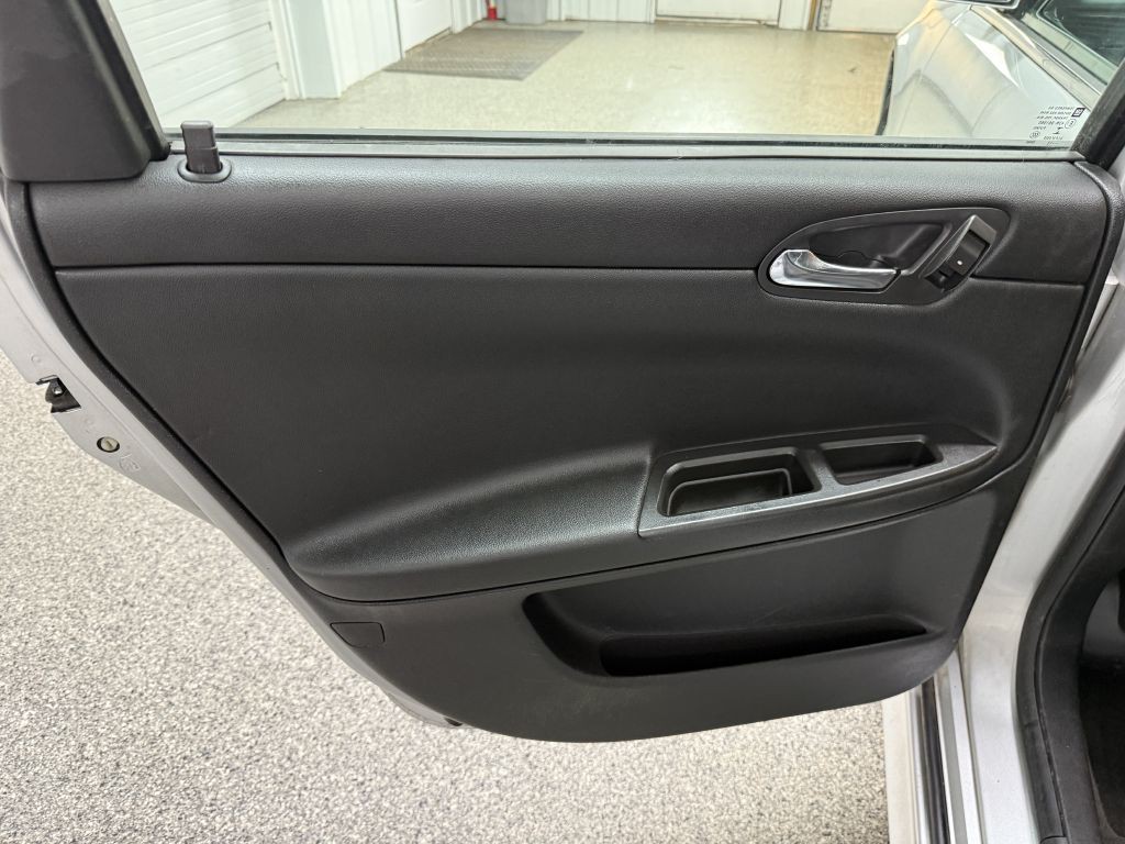 2014 Chevrolet Impala Image 21