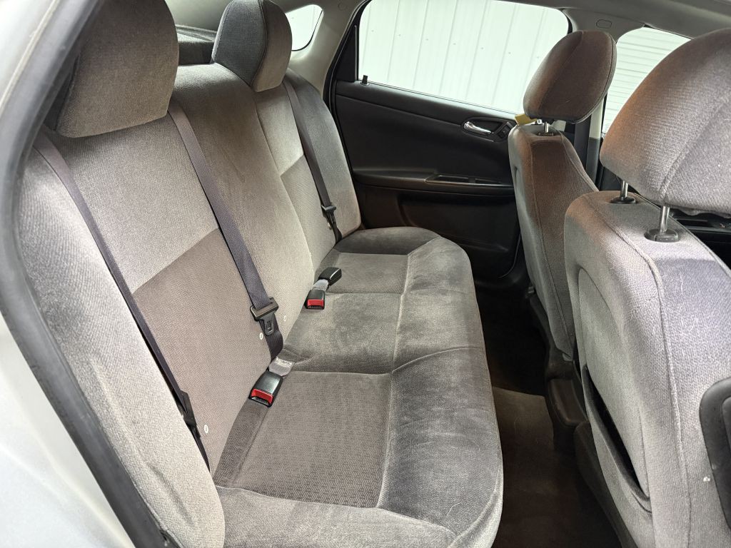 2014 Chevrolet Impala Image 24