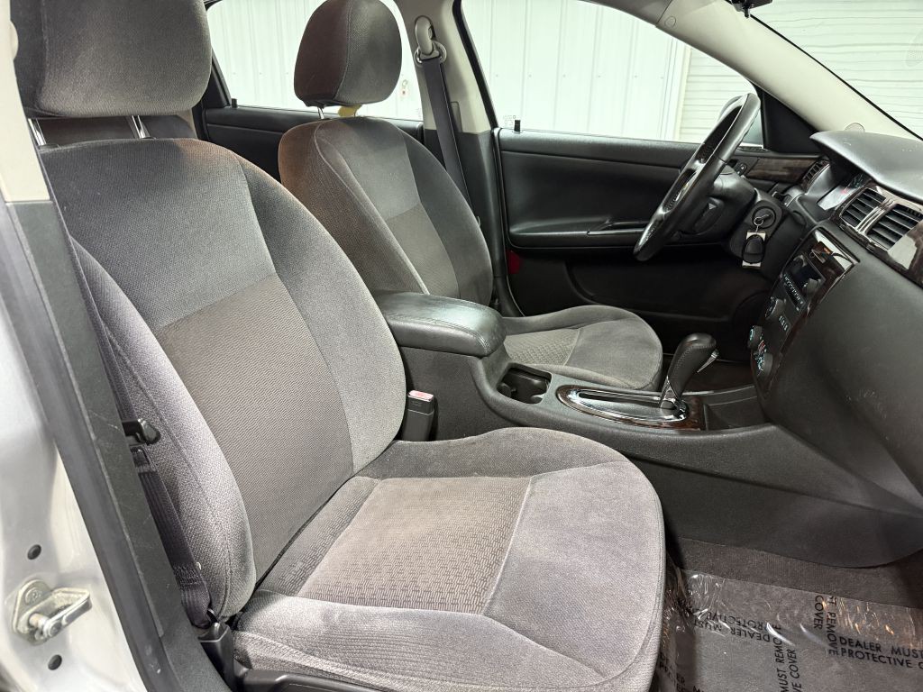 2014 Chevrolet Impala Image 27