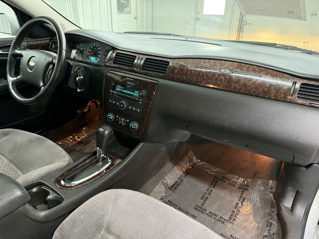 2014 Chevrolet Impala Image 28