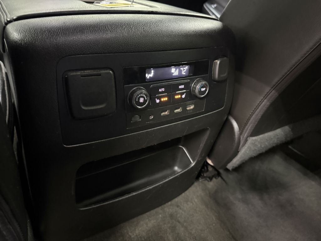 2018 GMC Yukon Image 25