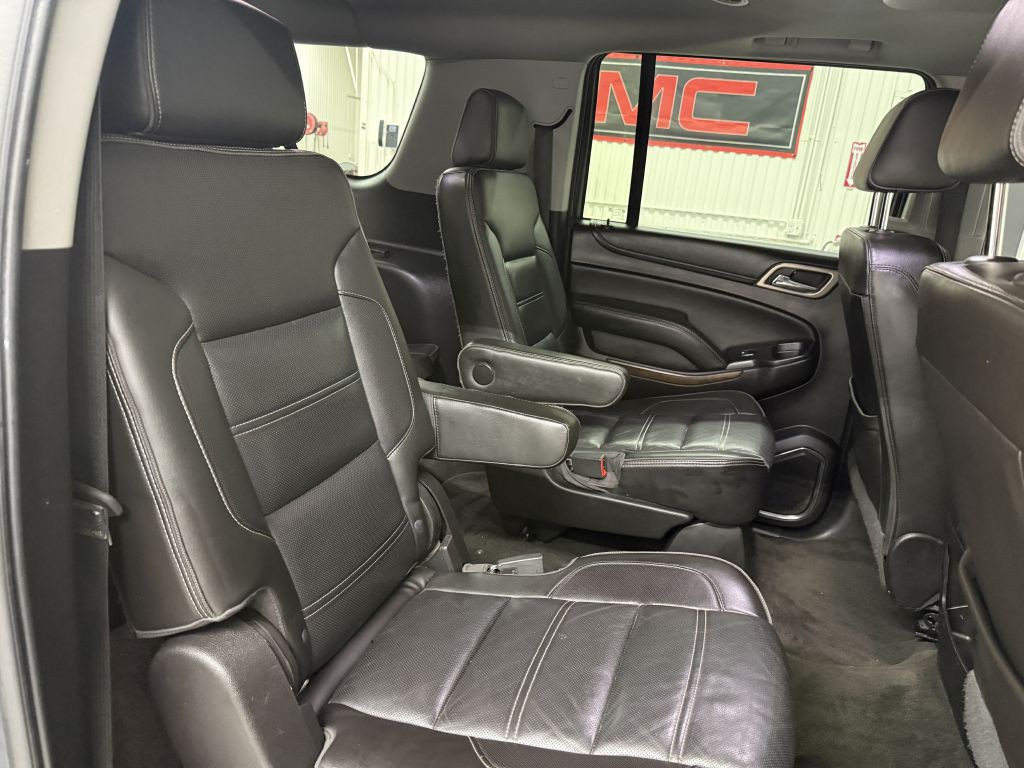 2018 GMC Yukon Image 32