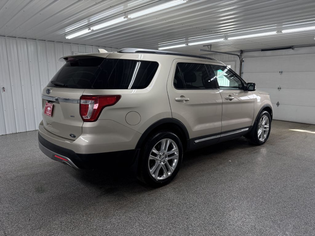 2017 Ford Explorer Image 6