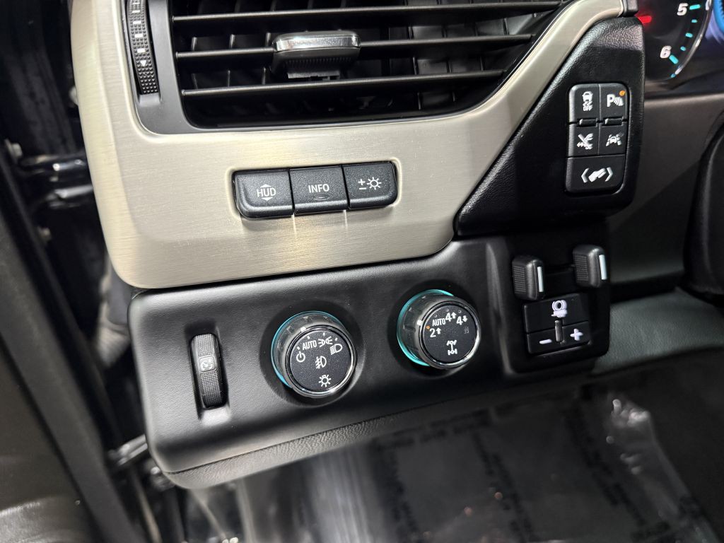 2019 GMC Yukon Image 17