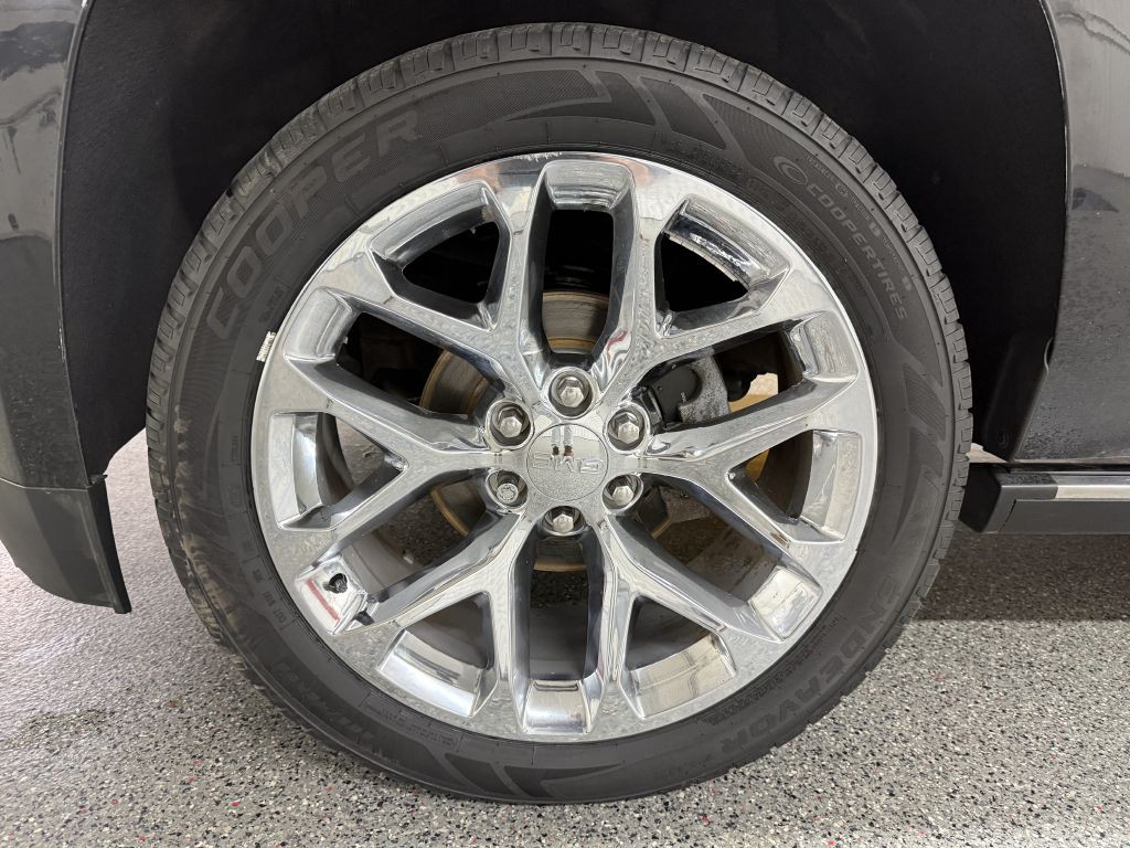 2019 GMC Yukon Image 38